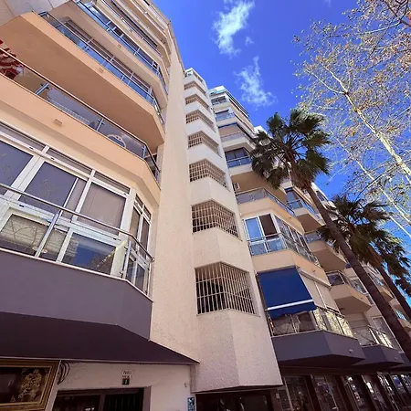 En El Centro Cerca De La Playa Apartment