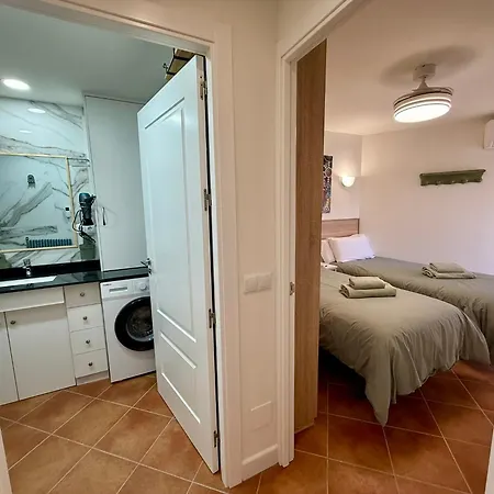 En El Centro Cerca De La Playa Apartamento *