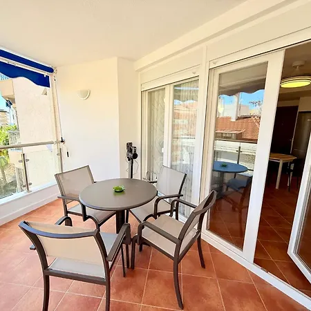 En El Centro Cerca De La Playa