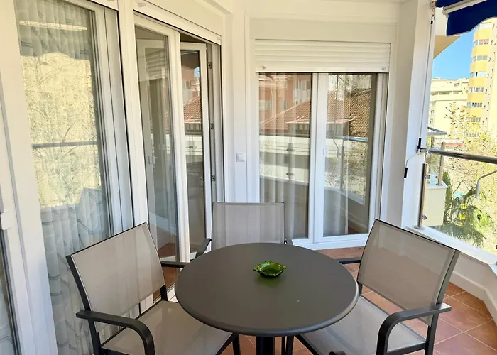 Apartamento En El Centro Cerca De La Playa Fuengirola