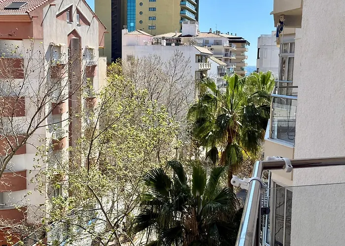 Apartamento En El Centro Cerca De La Playa Fuengirola