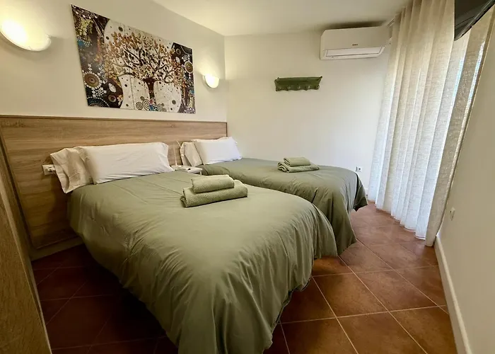 En El Centro Cerca De La Playa *