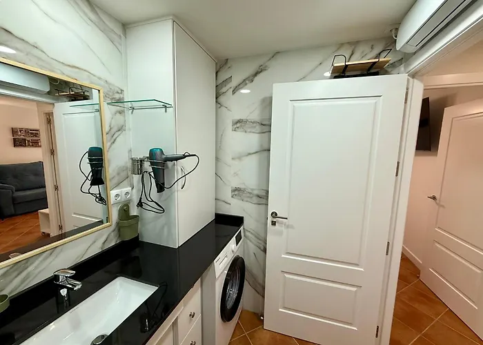 En El Centro Cerca De La Playa Apartamento Fuengirola